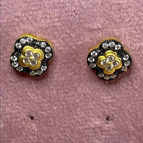 Frieda Rothman Sterling Silver Clover Cluster Stud Earrings - NEW - Picture 5 of 9